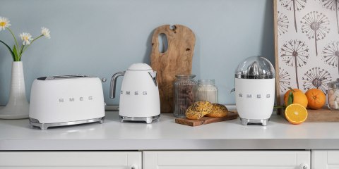 Czajnik elektryczny SMEG CLF03WHMEU