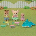 Sylvanian Families Przedszkole Zabawa w basenie Baby Trio 5749 p6