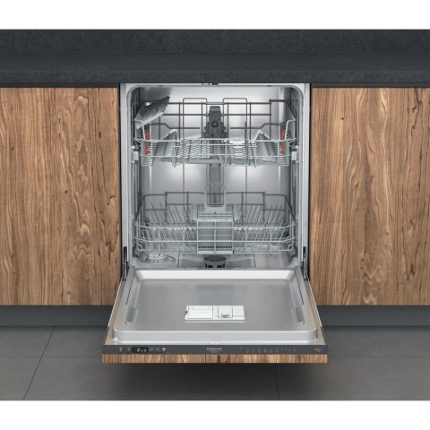 Zmywarka do zabudowy HOTPOINT H2I HD526 A